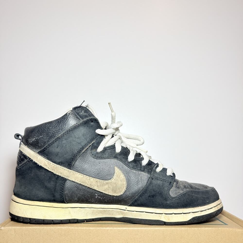 Nike SB Dunk High Pro Black White Men Size 11 Vintage Skate Sneaker Used HighTop - Picture 2 of 10